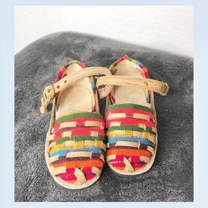 Guatemalan girls shoes